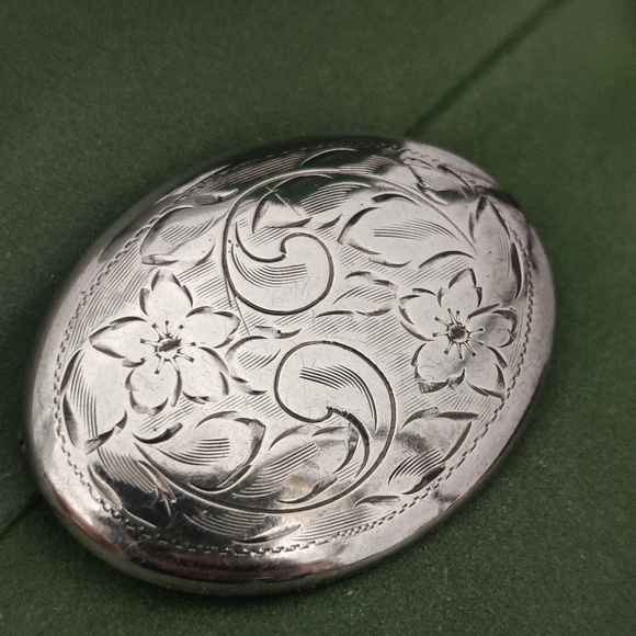 Vintage 60s La Reine Sterling Silver Victorian brooch - Picture 7 of 11